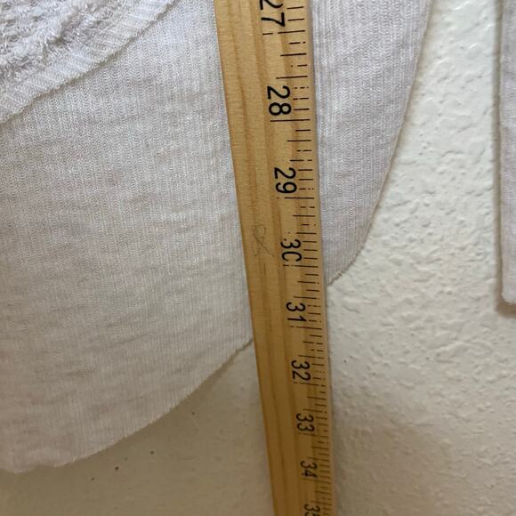 Free People We The Free Catalina Thermal V Neck Sweater Size Large Casual - Picture 9 of 9